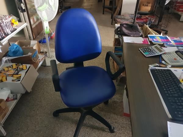 1#4385 Scaffalatura metallica e arredi ufficio in vendita - foto 9
