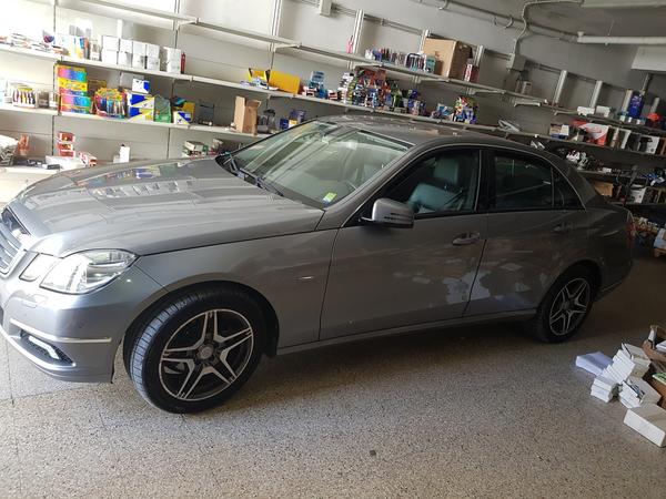 11#4385 Autovettura Mercedes E 200 in vendita - foto 1