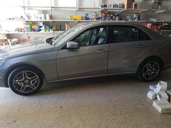 11#4385 Autovettura Mercedes E 200 in vendita - foto 4
