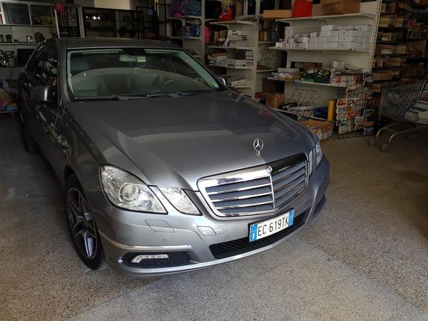 11#4385 Autovettura Mercedes E 200 in vendita - foto 13