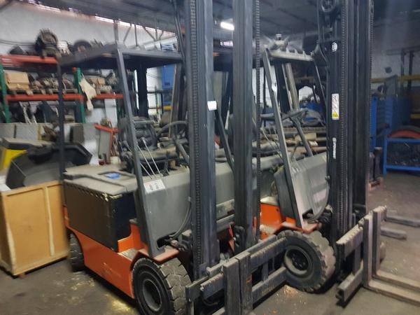 8#4387 Carrello elevatore elettrico Lugli in vendita - foto 4