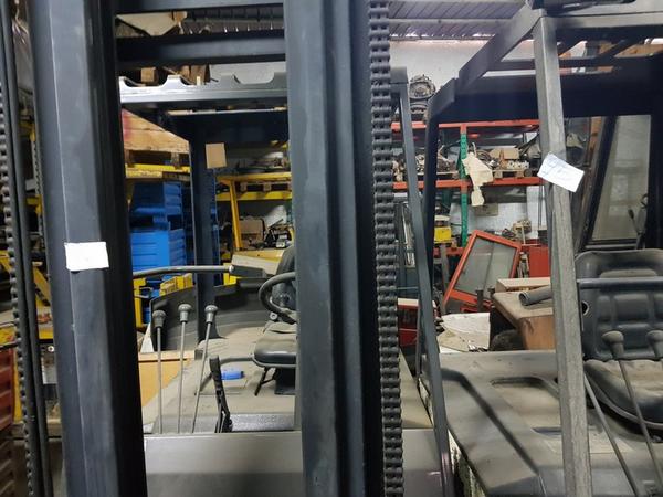 8#4387 Carrello elevatore elettrico Lugli in vendita - foto 5