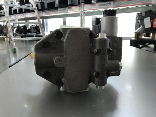 11#4388 Motore idraulico Bosch-Rexroth A6VM55EZ3/63W-VZB027B in vendita - foto 6