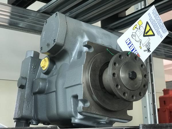 3#4388 Pompa idraulica Bosch-Rexroth A4VTG71HW100/33 in vendita - foto 1
