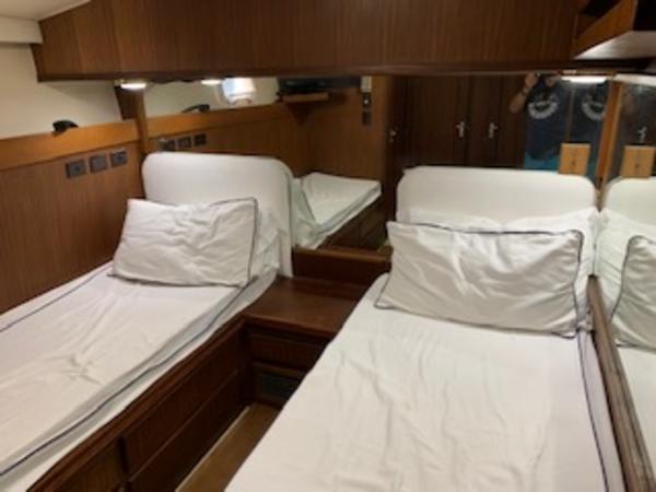 1#4389 Imbarcazione a motore AMF Hatteras Fisherman 52 Flybridge in vendita - foto 2