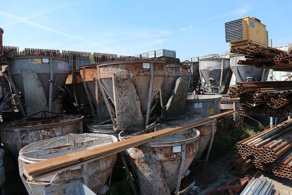 30999#4391 Benne e forche per gru in vendita - foto 4