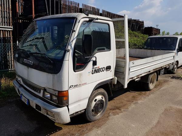 Autocarri in vendita
