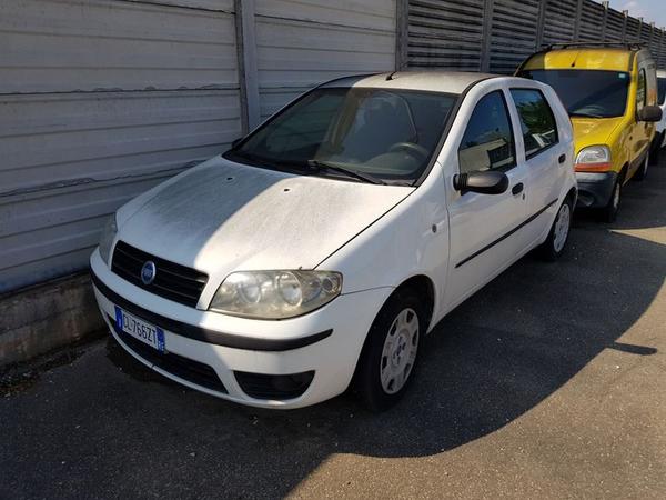 1145#4393 Autocarro Fiat Punto Van in vendita - foto 1