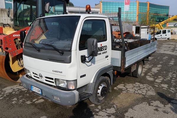 1158#4393 Autocarro Nissan Cabstar in vendita - foto 1
