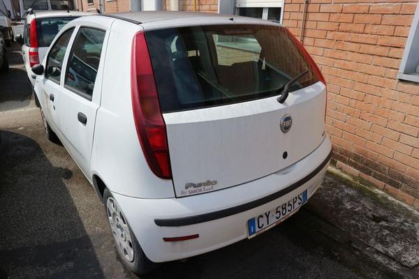 1176#4393 Autocarro Fiat Punto Van in vendita - foto 9