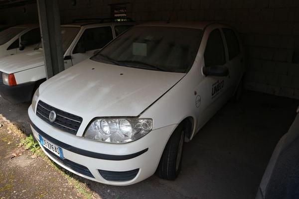 1196#4393 Autocarro Fiat Punto in vendita - foto 1