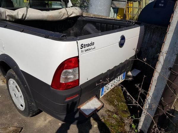 1200#4393 Autocarro Fiat Strada in vendita - foto 3