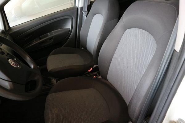 1206#4393 Autocarro Fiat Grande Punto Van in vendita - foto 11