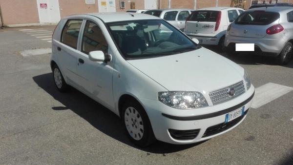 1208#4393 Autocarro Fiat Punto Van in vendita - foto 3