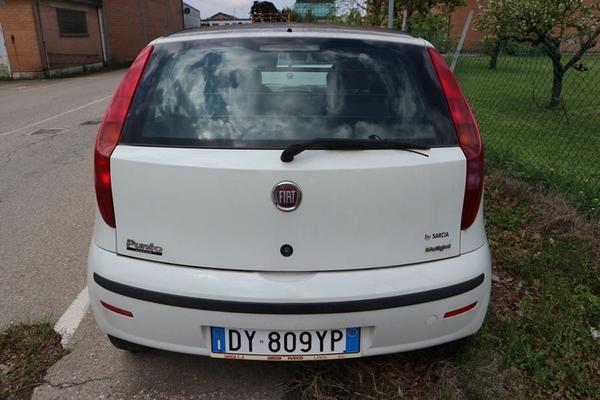 1208#4393 Autocarro Fiat Punto Van in vendita - foto 10