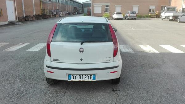 1209#4393 Autocarro Fiat Punto Van in vendita - foto 5