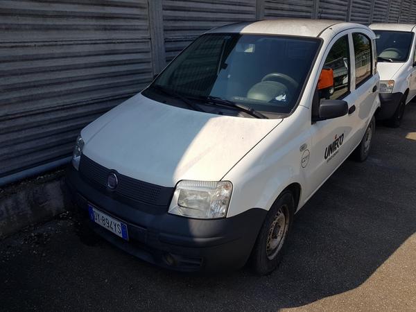 1211#4393 Autocarro Fiat Punto Van in vendita - foto 2