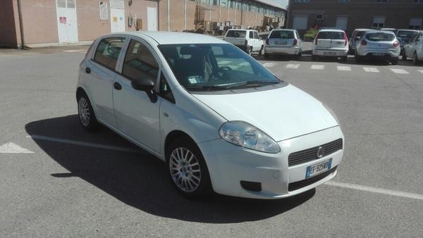 1224#4393 Autocarro Fiat Grande Punto Active in vendita - foto 3