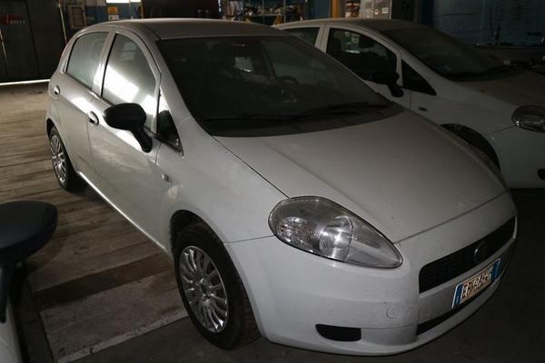 1226#4393 Autocarro Fiat Grande Punto Active in vendita - foto 10