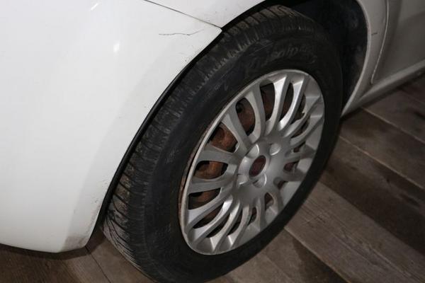 1226#4393 Autocarro Fiat Grande Punto Active in vendita - foto 12