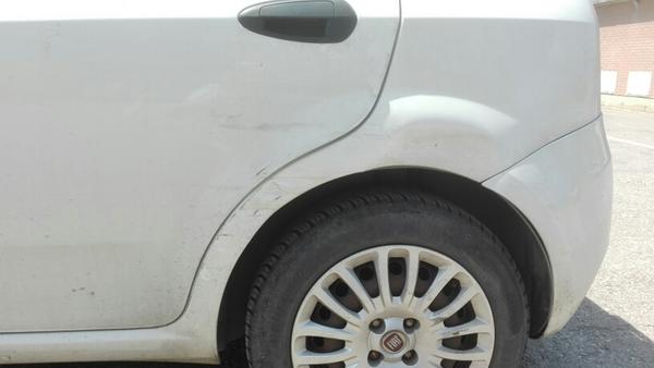 1231#4393 Autocarro Fiat Grande Punto Active in vendita - foto 3