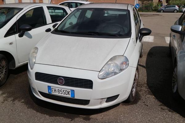 1231#4393 Autocarro Fiat Grande Punto Active in vendita - foto 14