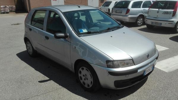 2007#4393 Autocarro Fiat Punto in vendita - foto 1