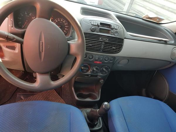 2007#4393 Autocarro Fiat Punto in vendita - foto 10