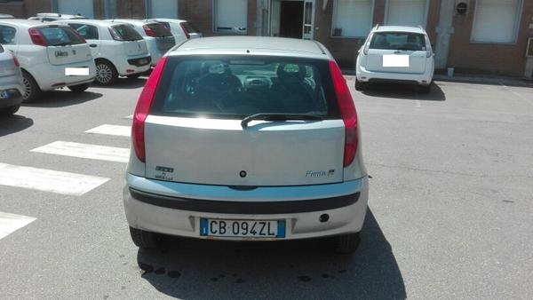 2007#4393 Autocarro Fiat Punto in vendita - foto 14