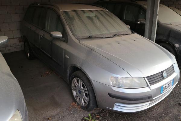 2039#4393 Autovettura Fiat Stilo in vendita - foto 1