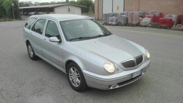 2042#4393 Autovettura Lancia Lybra in vendita - foto 1