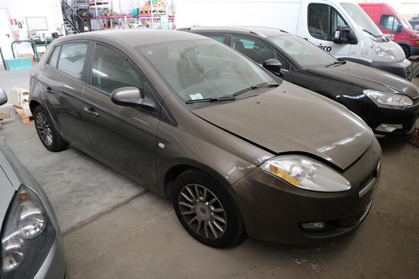 2043#4393 Autovettura Fiat Bravo in vendita - foto 1
