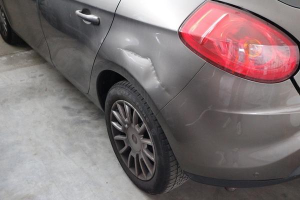 2043#4393 Autovettura Fiat Bravo in vendita - foto 4