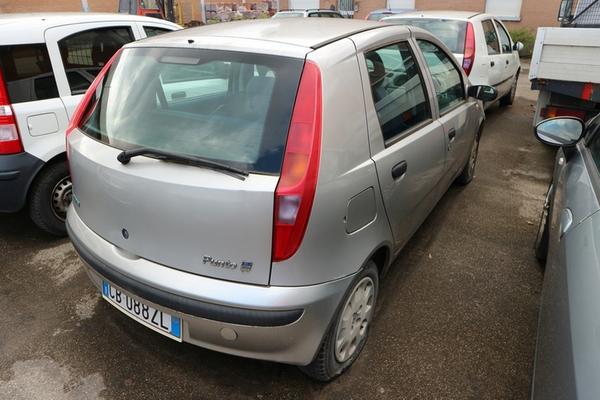 2045#4393 Autovettura Fiat Punto in vendita - foto 9