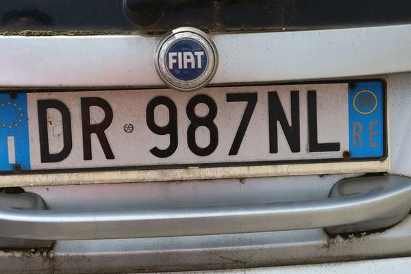 2049#4393 Autovettura Fiat Stilo in vendita - foto 2