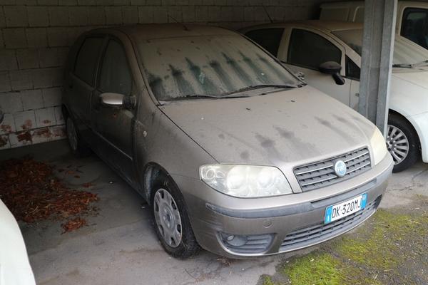 2205#4393 Autovettura Fiat Punto in vendita - foto 1