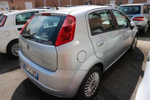 2206#4393 Autovettura Fiat Grande Punto in vendita - foto 4