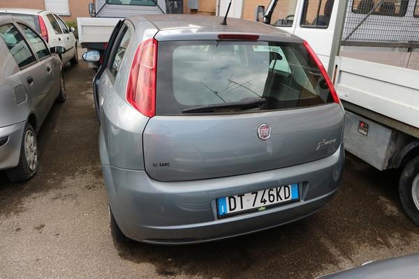 2207#4393 Autovettura Fiat Grande Punto in vendita - foto 4