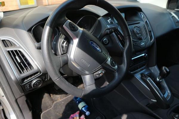 2217#4393 Autovettura Ford Focus Titanium in vendita - foto 14