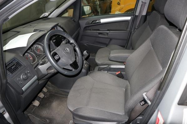 2221#4393 Autovettura Opel Zafira One in vendita - foto 13