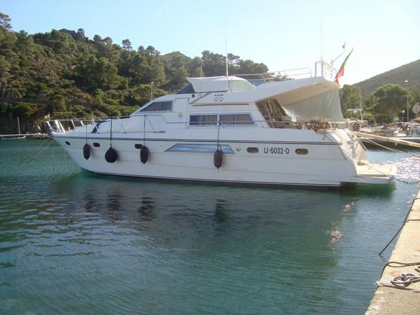1#4403 Imbarcazione a motore con fly Hi Star Marine 52 in vendita - foto 1