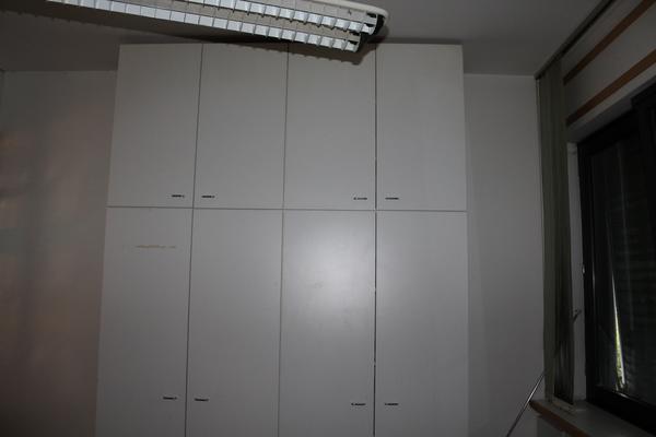 54#4410 Attrezzatura e arredi da ufficio in vendita - foto 3