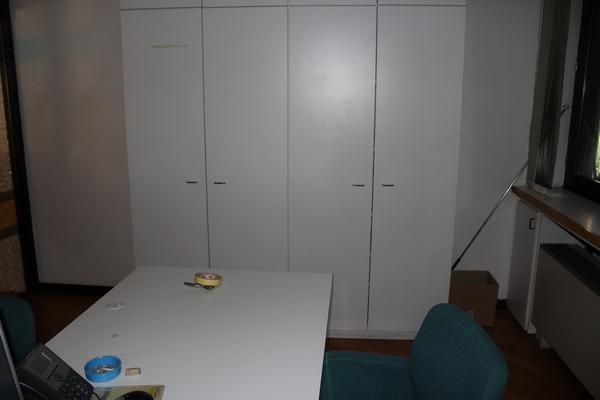54#4410 Attrezzatura e arredi da ufficio in vendita - foto 4