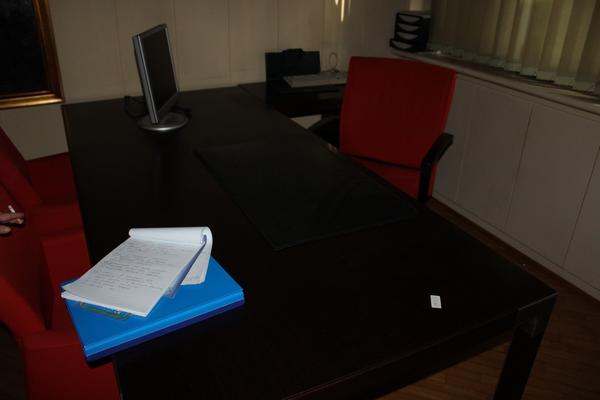 54#4410 Attrezzatura e arredi da ufficio in vendita - foto 23