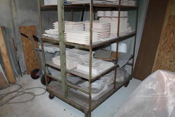 62#4410 Scaffalatura e stampi per vetro in vendita - foto 22