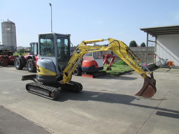 19#4419 Miniescavatore New Holland Kobelco E 27.2SR in vendita - foto 7