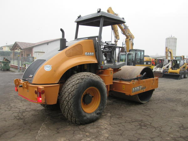 21#4419 Rullo vibrante ferro/gomma Case 1107 DX-D in vendita - foto 5