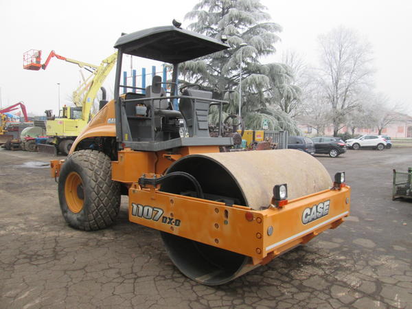 21#4419 Rullo vibrante ferro/gomma Case 1107 DX-D in vendita - foto 7