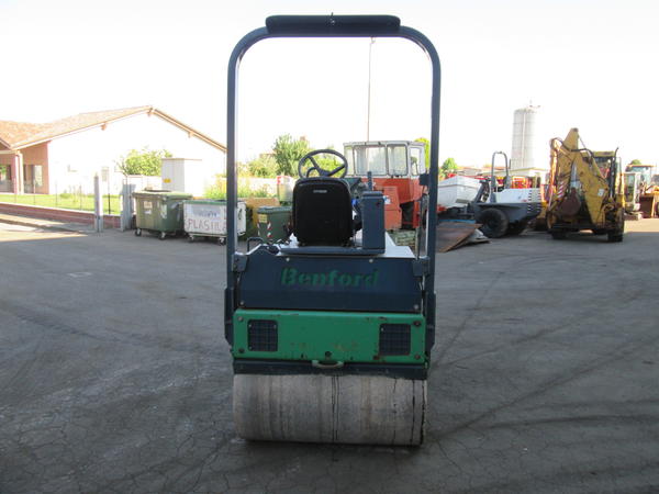 25#4419 Rullo ferro/ferro vibrante Tandem Benford TVHI200D in vendita - foto 18
