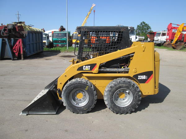 35#4419 Minipala Caterpillar 226B3 in vendita - foto 2